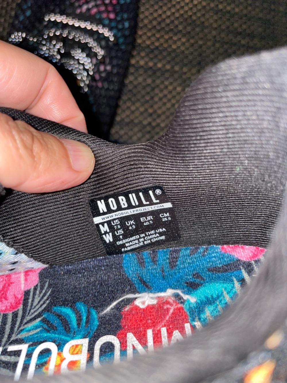 Nobull Floral Mesh Runners - Picture 7 of 7